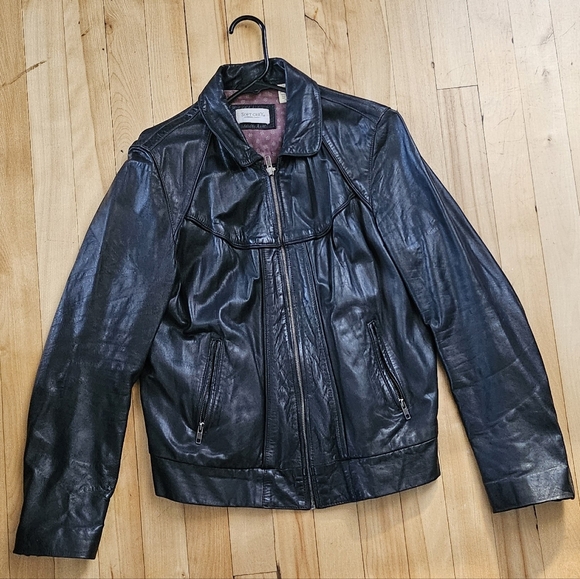 Black leather jacket - Size M/L - Picture 2 of 7